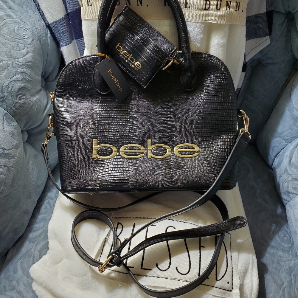 NWT *bebe* Purse W/Card Case